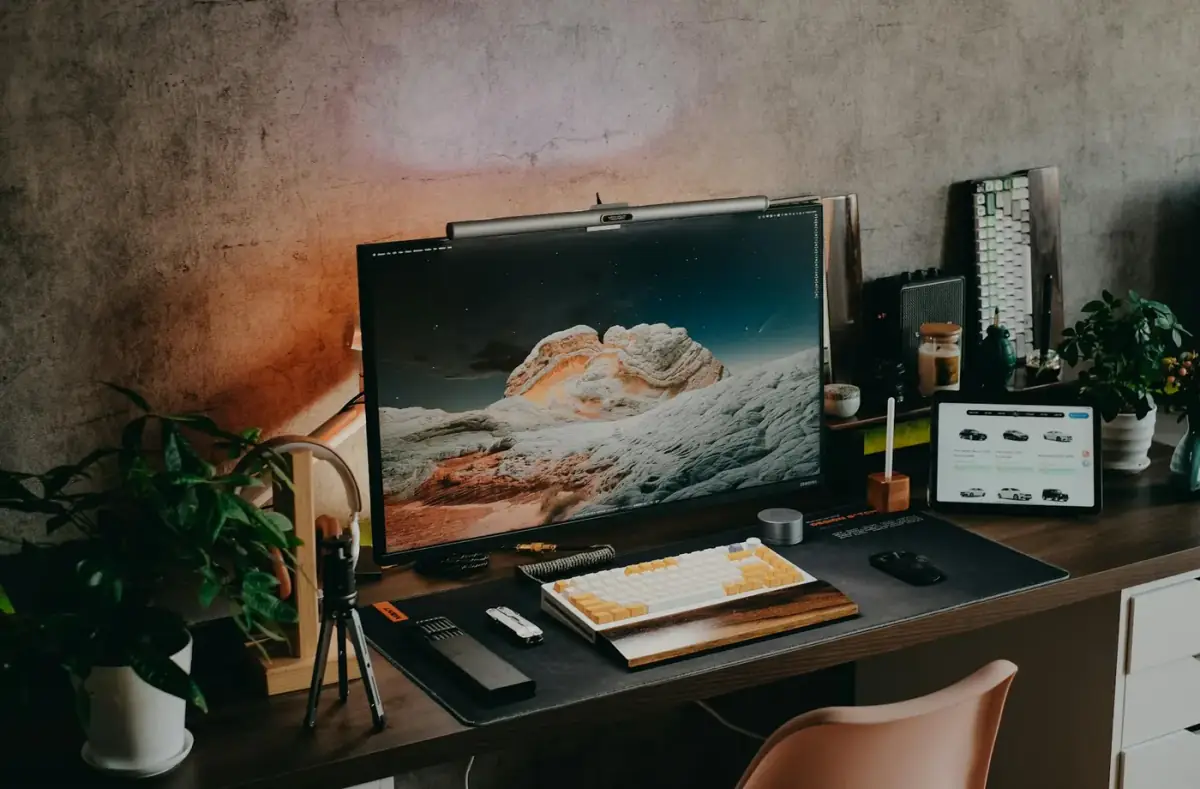 Clean desktop monitor and keyboard setup on a desk